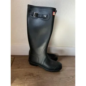 Hunter Black Matte Tall Rubber Boots Size 9