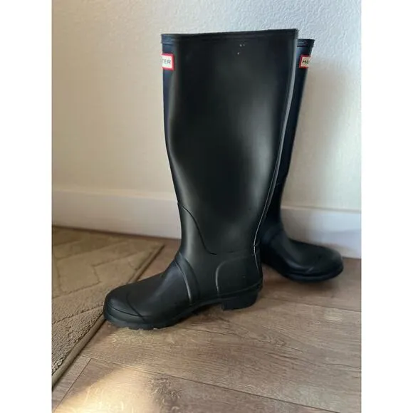 Hunter Black Matte Tall Rubber Boots Size 9