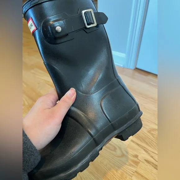 Hunter Black Short Rain Boots Women’s Size 7