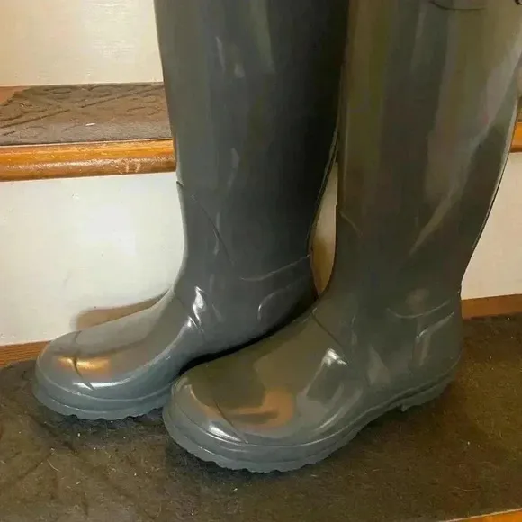Hunter Boots Gray size US 7
