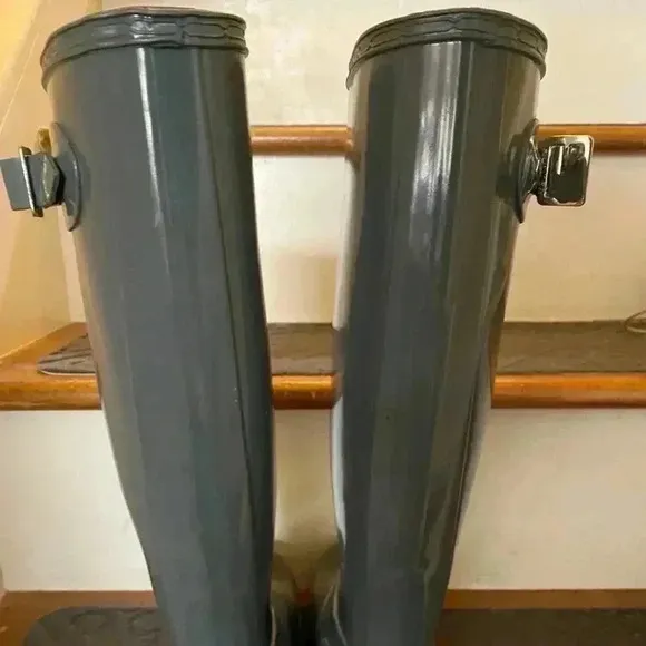 Hunter Boots Gray size US 7