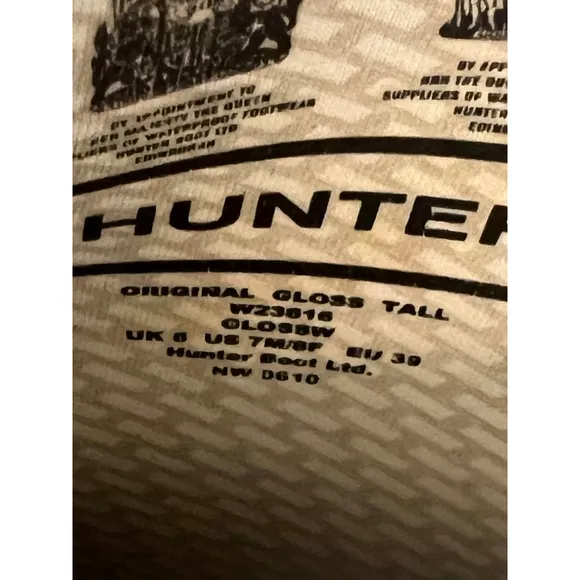 Hunter Navy Gloss Tall Boots with Boots Socks