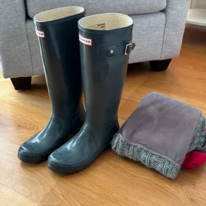 Hunter Original Gloss Tall Rain Boots Luna Gray with liners size 7