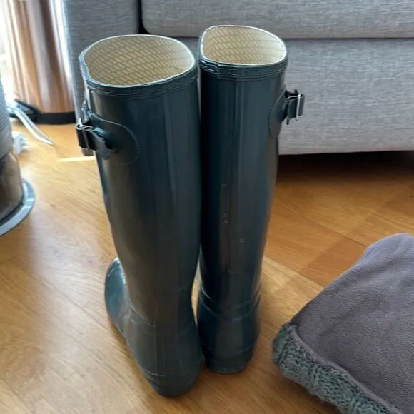 Hunter Original Gloss Tall Rain Boots Luna Gray with liners size 7