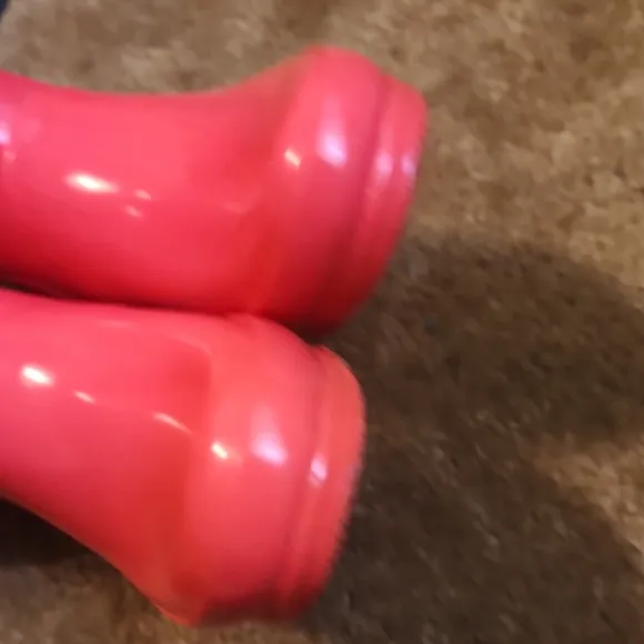 Hunter Original Kids Gloss Tall Rain Boots in Hyper Pink