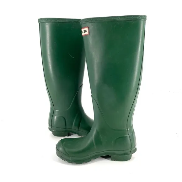 HUNTER Original Tall Green Rubber Rain Boots