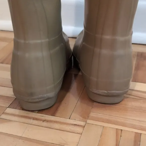 Hunter original tall rain boots size 5