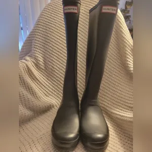HUNTER TALL RAIN MUD Winter BOOTS.