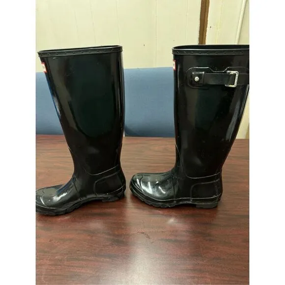 Hunter Women Black Tall Gloss Boots Size 7