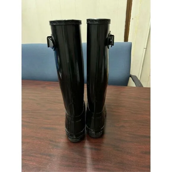 Hunter Women Black Tall Gloss Boots Size 7
