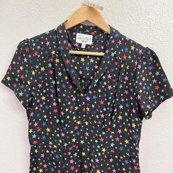 HVN 100% SILK BLACK STAR PRINT SHORT PUFF SLEEVE V-NECK MINI DRESS SIZE 8