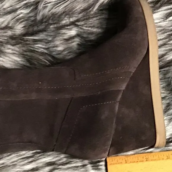 Isaac Mizrahi Brown Multi Suede Tall Boots 7M