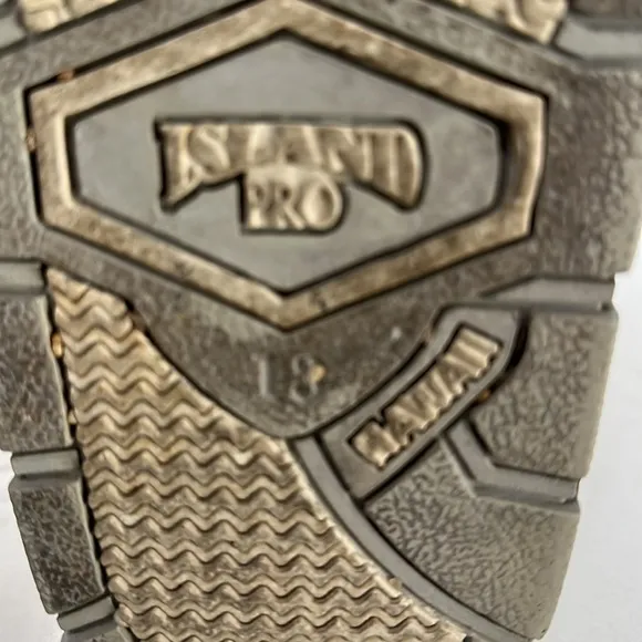 Island Pro Hawaii Suede Leather Sandals. Size 13
