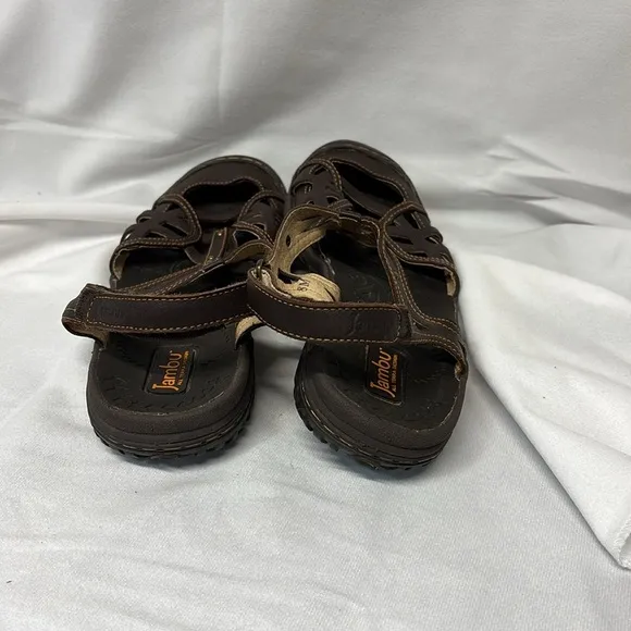 Jambu coconut leather Dove slip on All Terra design sandals size 8