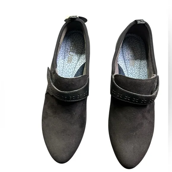 JBU women’s GAIL vegan leather slip on shoes size 9M NWT