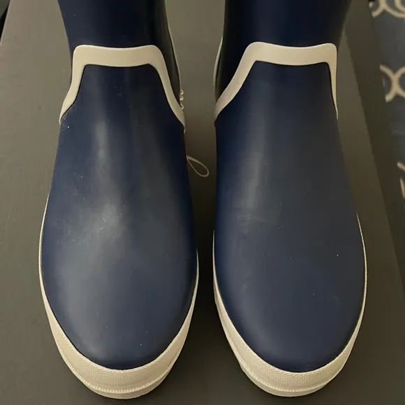 J.Crew Tall lug-sole rain boots BA185