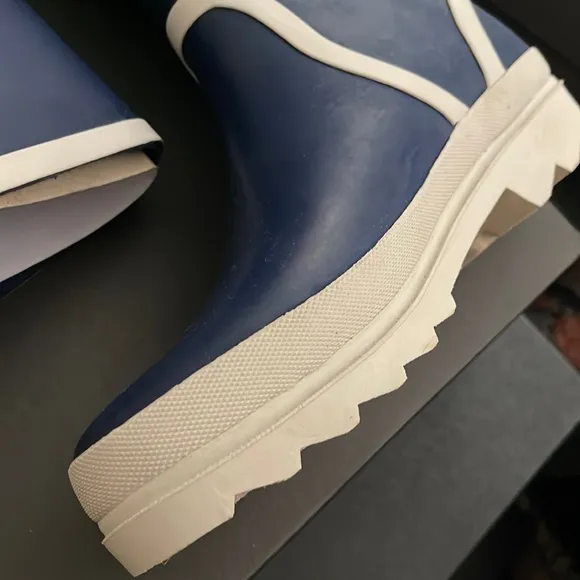 J.Crew Tall lug-sole rain boots BA185