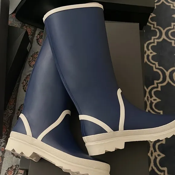 J.Crew Tall lug-sole rain boots BA185