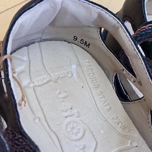 Jeep J-41 shoes, women’s size 9.5