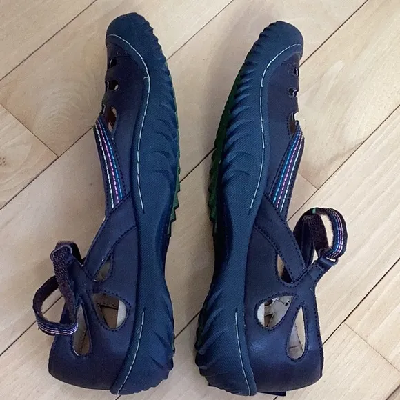 Jeep J-41 shoes, women’s size 9.5