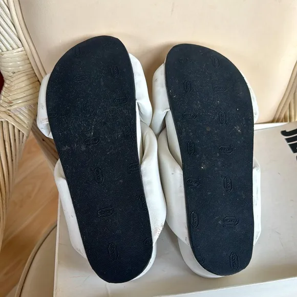 JIL SANDER Padded White Lambskin Leather Crossover Sandals/Slippers. MINT. SZ 40