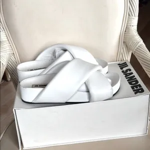 JIL SANDER Padded White Lambskin Leather Crossover Sandals/Slippers. MINT. SZ 40