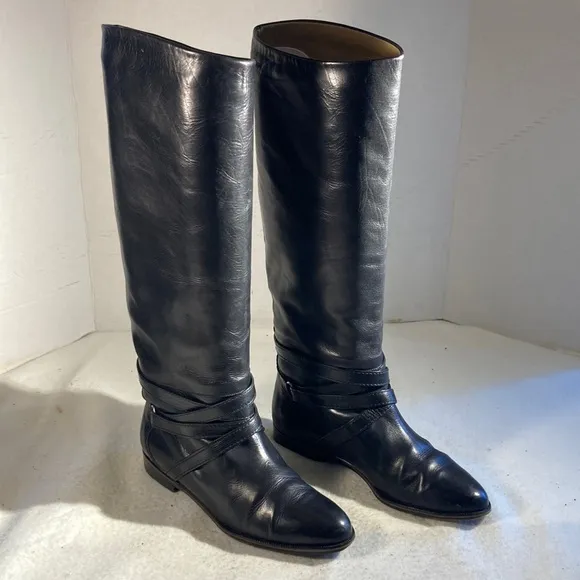 Joan &amp; David Woman’s Black Leather Strappy Riding Moto Y2K Goth Pull On Boots