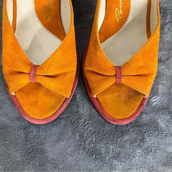 John Fluevog Heels Womens 6 Orange Suede Slingback Peep Toe Miss June Pump Shoes