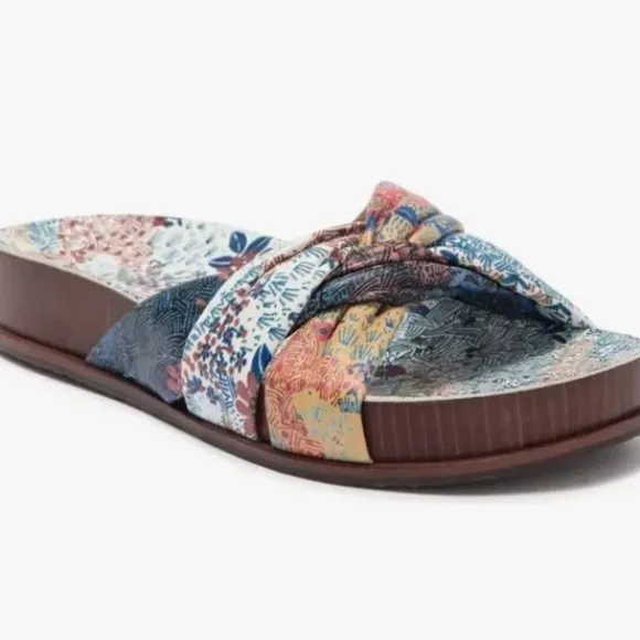 Johnny Was Sandals Leather Sunny Garden Twist Slip On Floral Blue