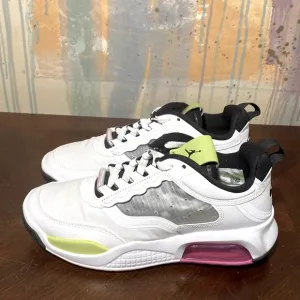 Jordan Air Max 200 Athletic shoes White /Active Fuchsia -CD5161-102  size 6Y