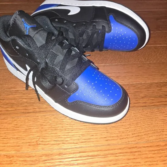 Jordan Kids' Grade School Air Jordan 1 Low Basketball Shoes Sz 7Y