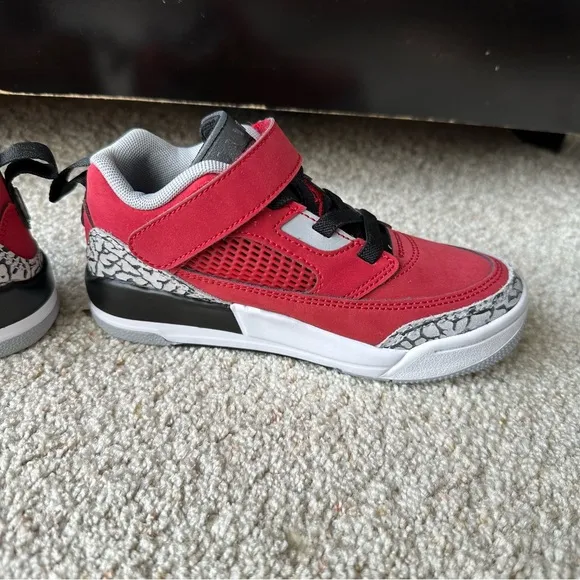JORDAN SPIZIKE LOW KIDS SHOES
