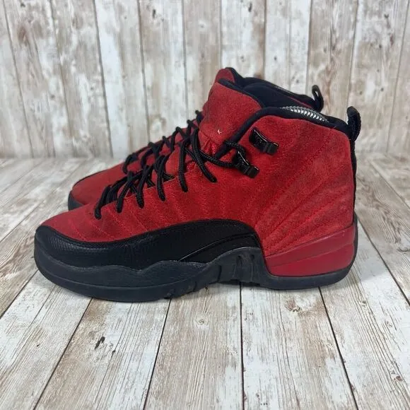 Jordan 12 Retro Reverse Flu Game‎ 2020 size 5y kids  153265 602