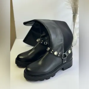 KARL LAGERFELD PARIS, Milla Rhinestone Embellished Leather womens boots size 6.5