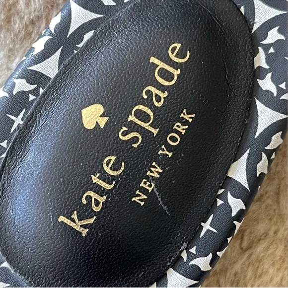 Kate Spade Leather Thong Flip Flop Sandals Size 7