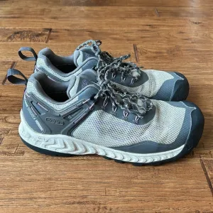 Keen NXIS Evo Hiking Shoes Waterproof Gray Women's Size 9