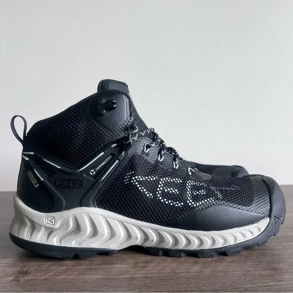 Keen NXIS EVO Mid NEW Waterproof Women's Hiking Boot Size 9.5 #B1550