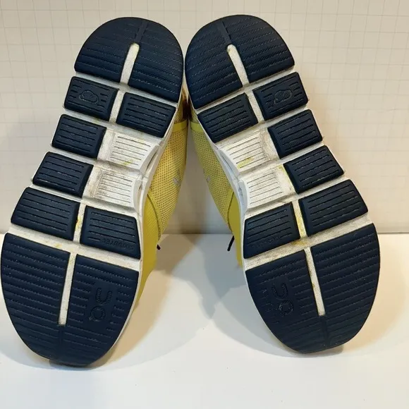 Kid's Size 1.5 - ON CLOUD Cloud Play Yellow Running Shoes Unisex