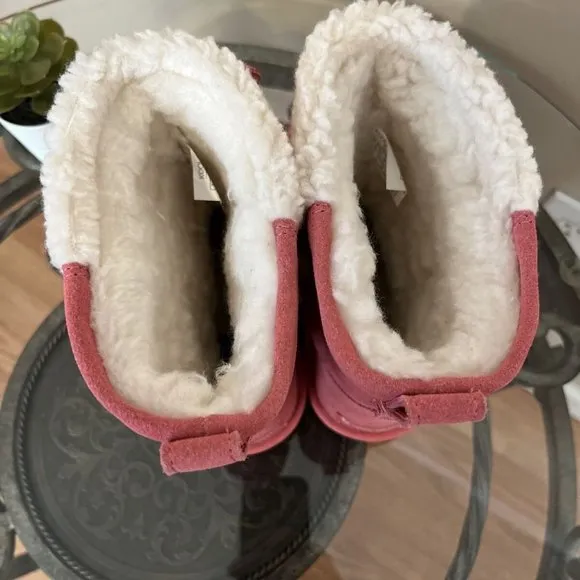 KOOLABURRA BY UGG Girls Youth Michon Short Boots Size 2 Pink Suede New!‎