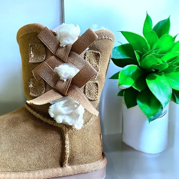 Koolaburra By UGG Kid’s Victoria Short Boots