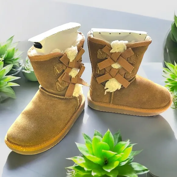 Koolaburra By UGG Kid’s Victoria Short Boots