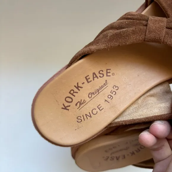 Kork-Ease Slide on Brown Suede Sandals Sz 6M