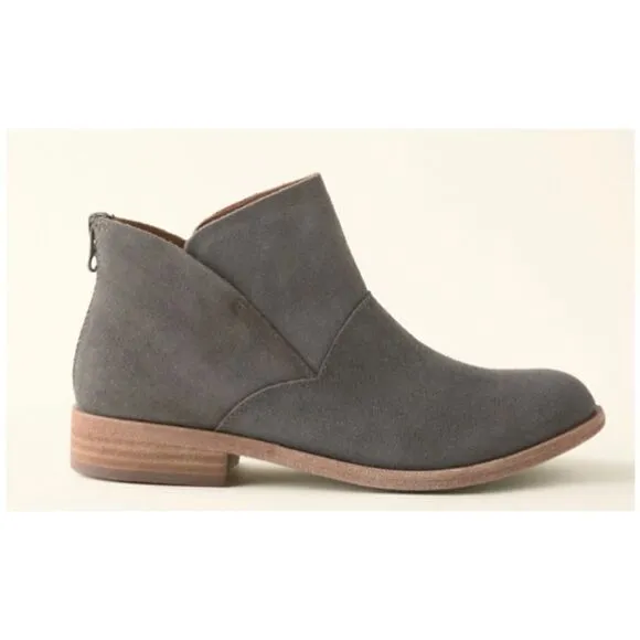 Kork-Ease® Ryder Short Ankle Boots in Gray Size 6.5/ excellent