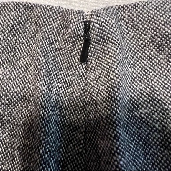 KORS by Michael KORS (NWOT) Wool Blend Fully Lined Tweed Skirt Size 10