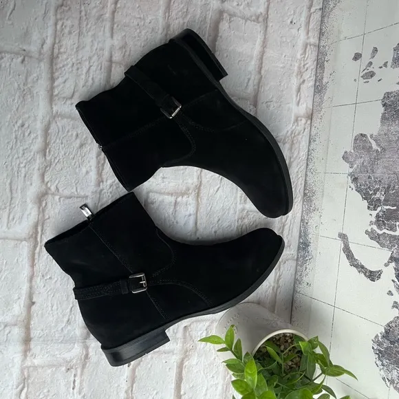 La Canadienne blacks boots women size 6 new