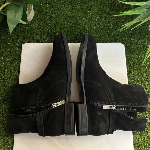 La Canadienne blacks boots women size 6 new