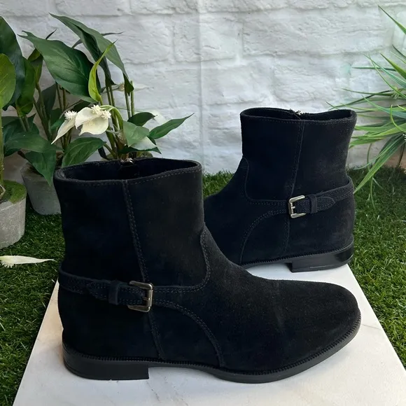 La Canadienne blacks boots women size 6 new