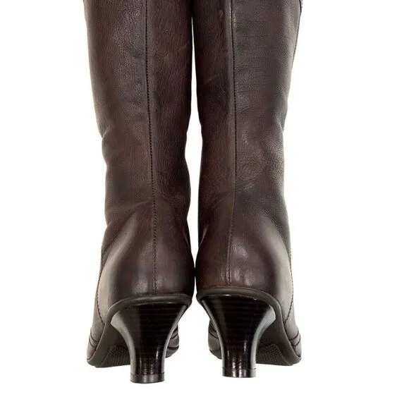 LA CANADIENNE Low Heel Tall Leather Boots