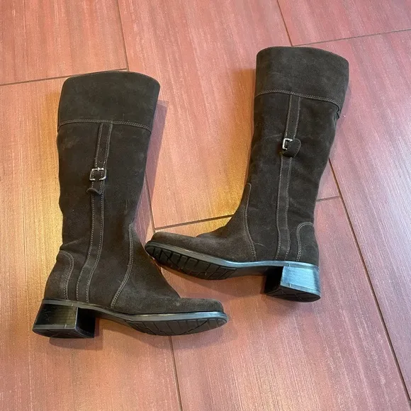 La Canadienne tall suede riding boot