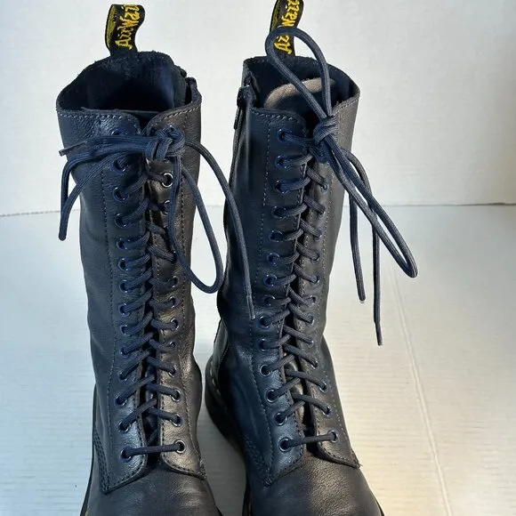 Ladies Size 7 Dr Martens tall boots